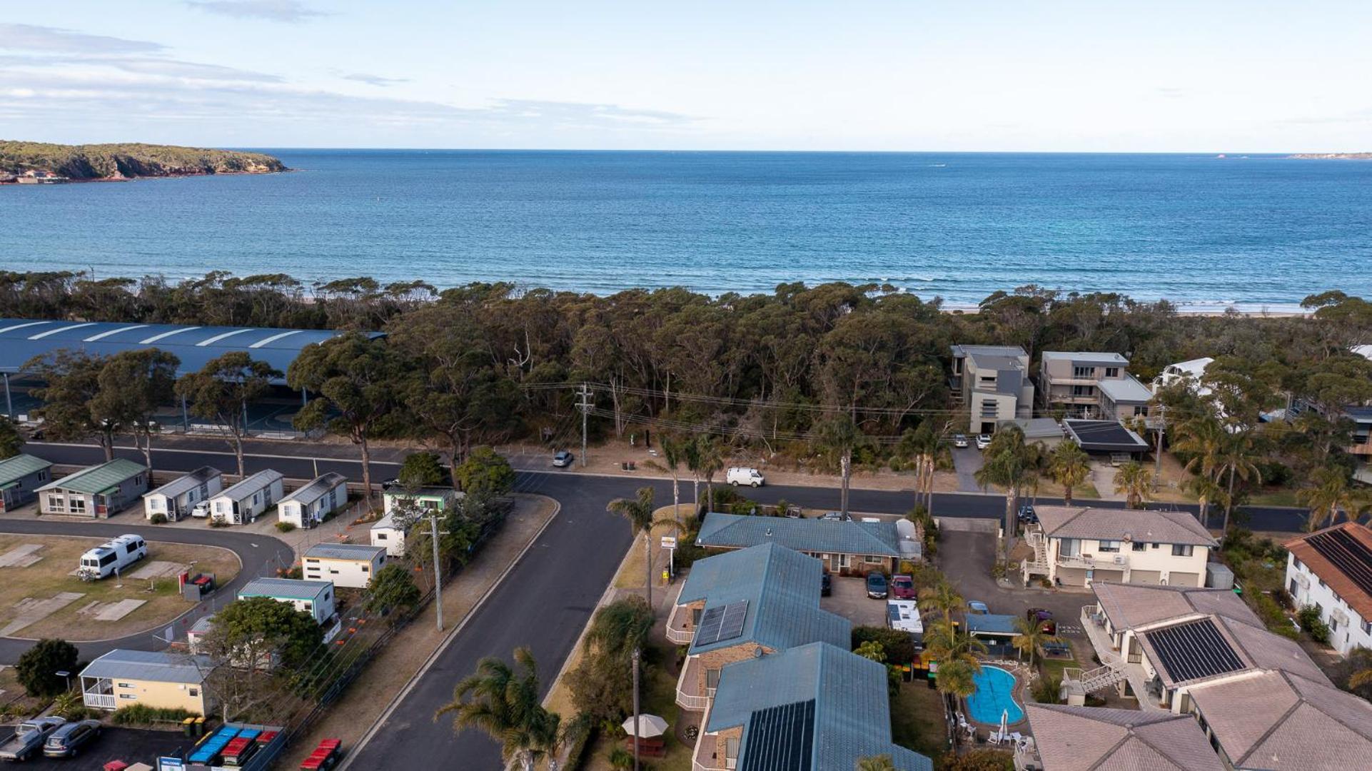 Beachfront Apartments Merimbula Exterior photo